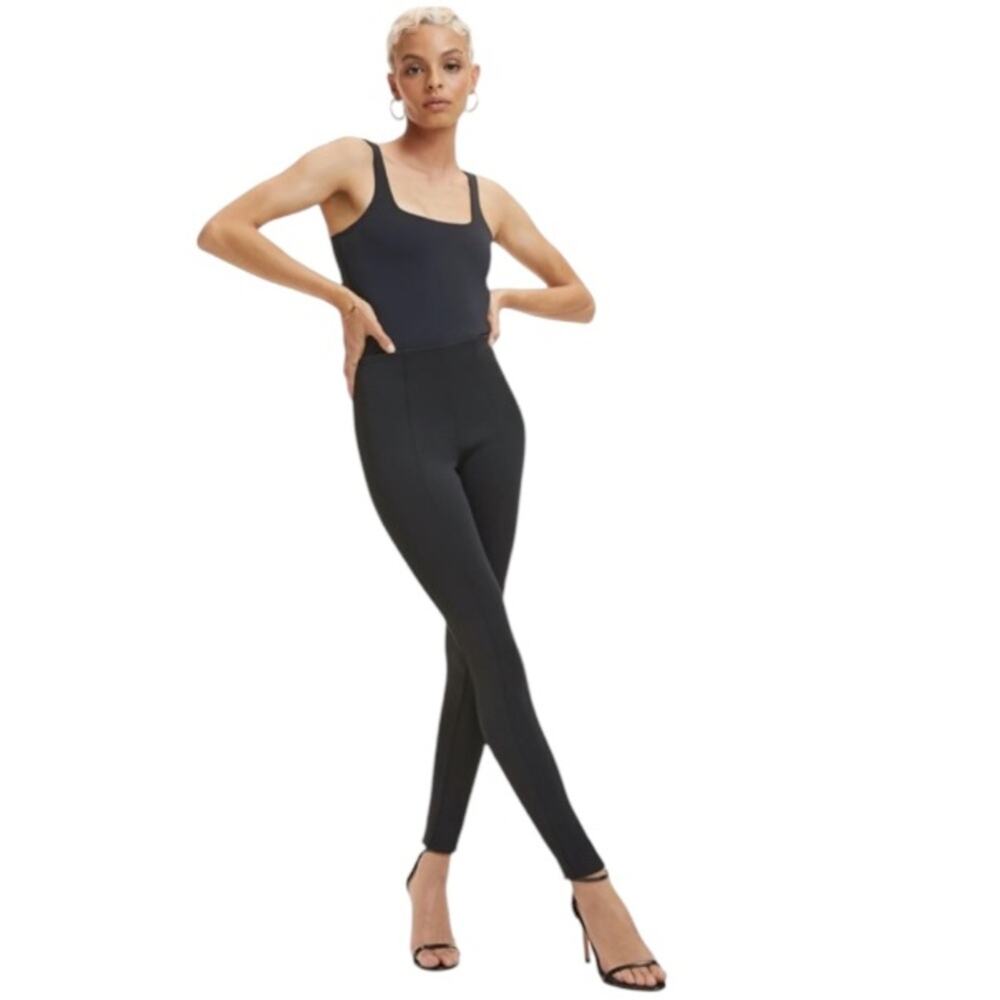 Good American scuba skinny pull on pants black sz M
